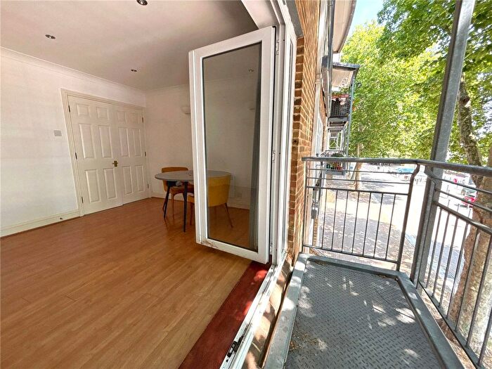 2 Bedroom Property For Sale In Rope Street, London, SE16