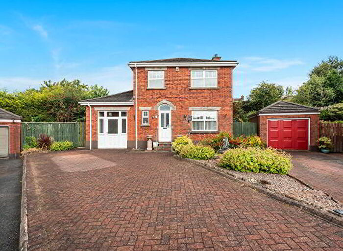 3 Bedroom Detached House For Sale In Ballylenaghan Road, Belfast, BT8
