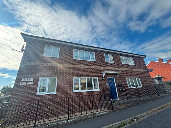 1 Bedroom Apartment To Rent In Robin Hood Street, Newport, PO30