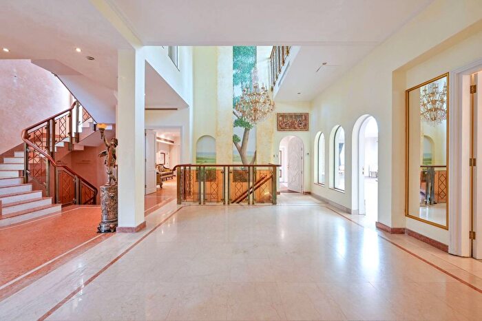 8 Bedroom Detached House To Rent In Pembroke Gardens, London, Kensington, London, W8