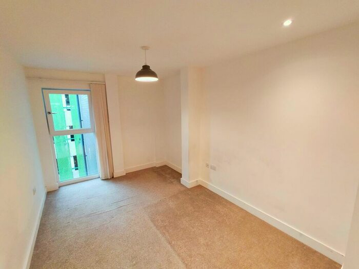 1 Bedroom Flat To Rent In Park Place, Stevenage, SG1