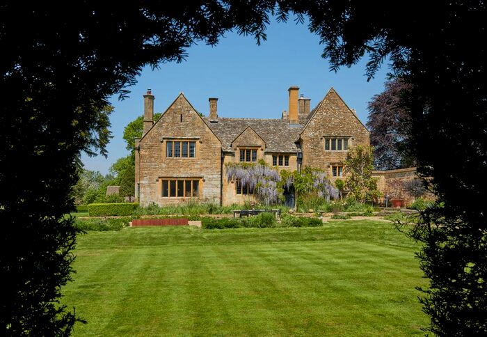 7 Bedroom Detached House For Sale In Snowshill Road, Broadway, Worcestershire, WR12