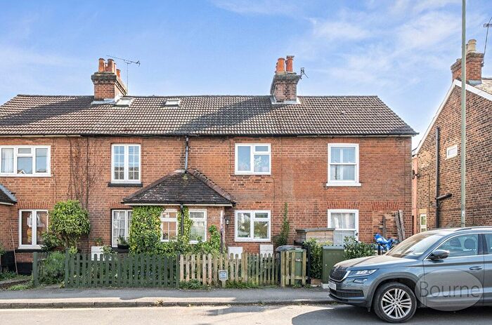 2 Bedroom Terraced House For Sale In Stoughton Road, Guildford, Surrey, GU1