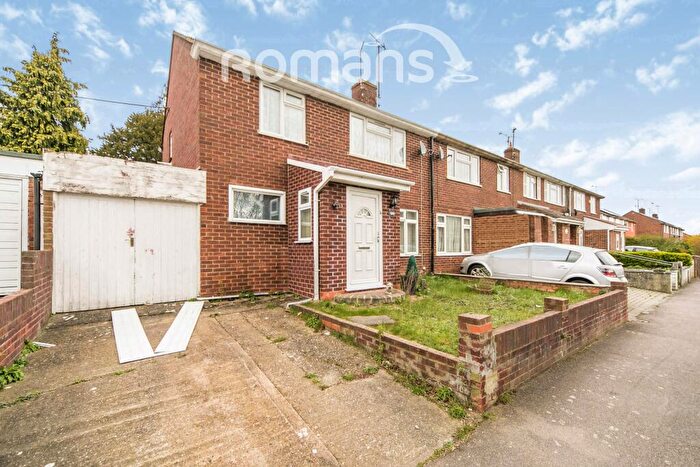 3 Bedroom Terraced House To Rent In Wensley Road, Reading, RG1