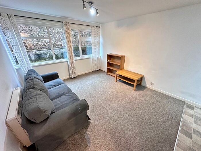 1 Bedroom Flat To Rent In Farnham Court, Loughborough, LE12