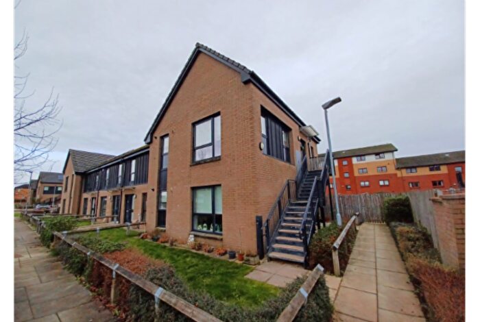 1 Bedroom Flat To Rent In Burnmouth Road, Glasgow, G33