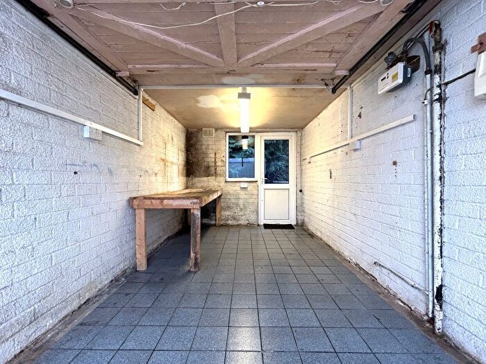 2 Bedroom Bungalow To Rent In Parkwood Drive, Sutton Coldfield, West Midlands, B73
