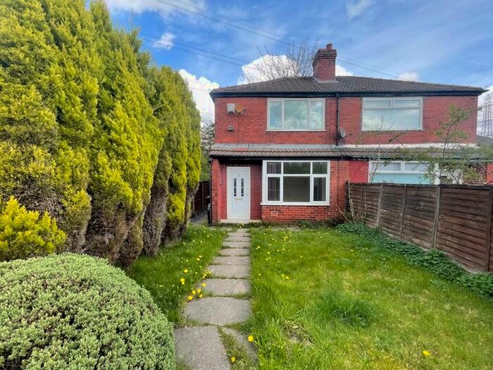 2 Bedroom Semi-Detached House To Rent In Stanage Avenue, Blackley, Manchester, M9