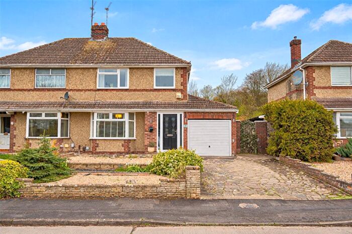 3 Bedroom Semi Detached House For Sale In Wigmore Avenue, Lawns, Swindon, Wiltshire, SN3