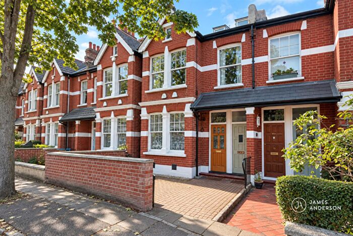 2 Bedroom Flat To Rent In Ashleigh Road, Mortlake, SW14