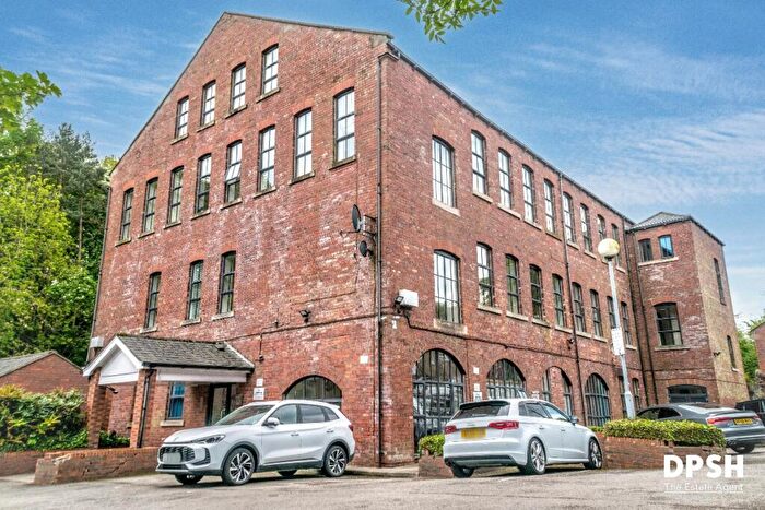 2 Bedroom Apartment For Sale In Flat, Victoria Court, Victoria Mews Morley, Morley, Leeds, LS27