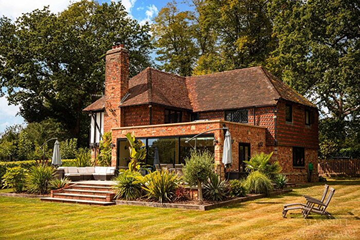 4 Bedroom Detached House For Sale In Station Road, Cowden, TN8