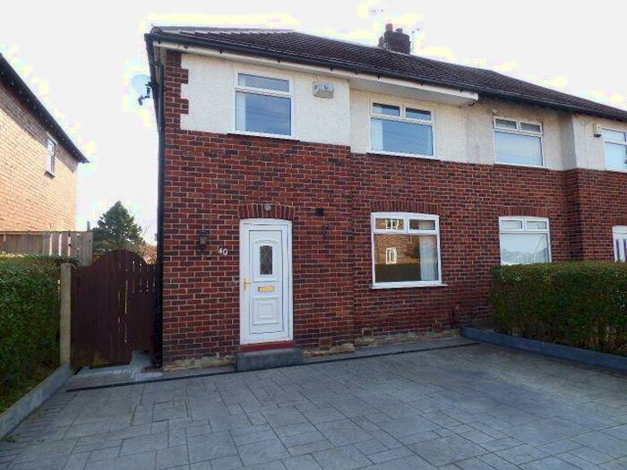 4 Bedroom Semi-Detached House To Rent In Deneside Crescent, Stockport, SK7