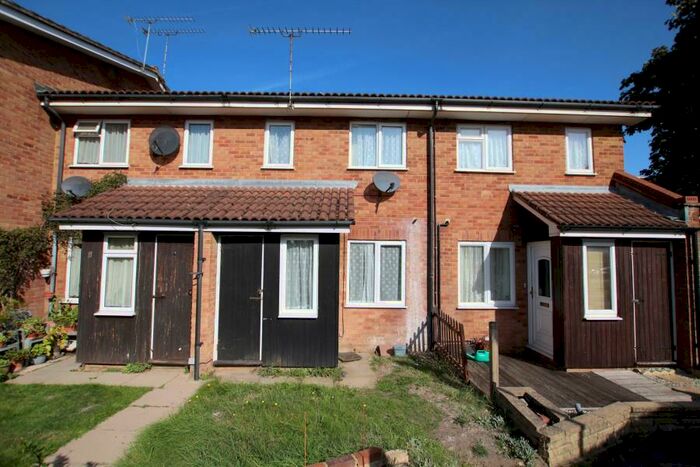 1 Bedroom Terraced House To Rent In Woking, GU22