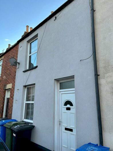 2 Bedroom House To Rent In Field Street, Kettering, NN16