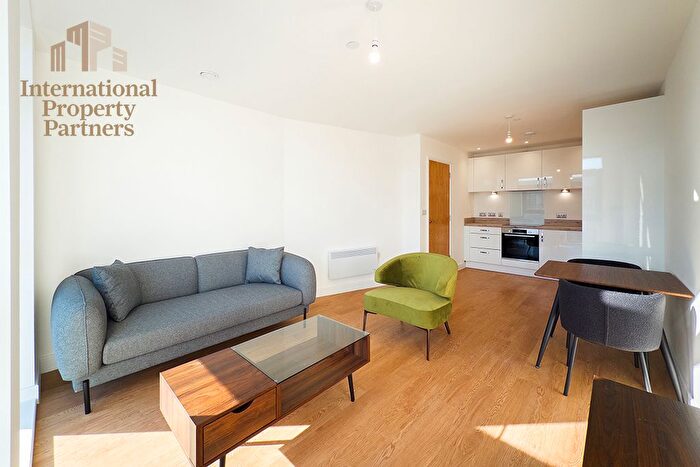 1 Bedroom Flat To Rent In Grapnel Apartments, Furness Quay, Salford, M50