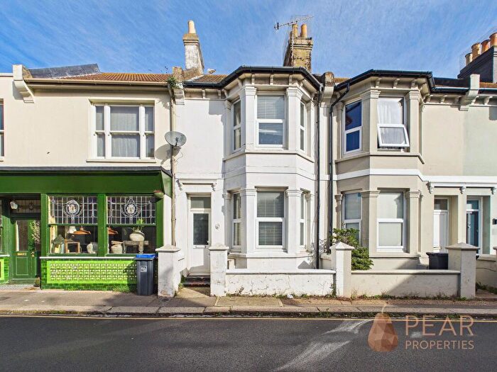 2 Bedroom Terraced House For Sale In New Road, Shoreham-By-Sea, BN43