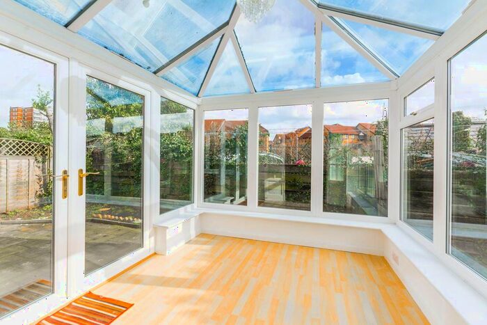 3 Bedroom Property To Rent In The Causeway, East Finchley, London, N2