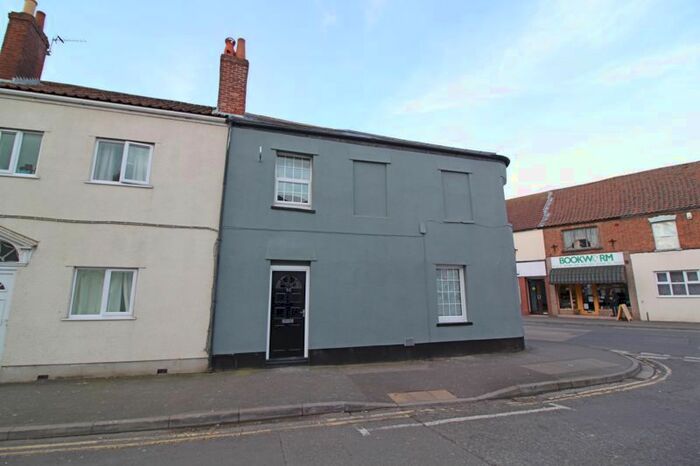 2 Bedroom Flat To Rent In Barclay Street, Bridgwater TA6