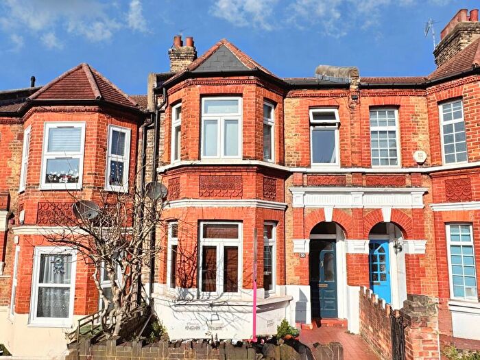 3 Bedroom Terraced House To Rent In Isla Road, London, Plumstead, London, SE18