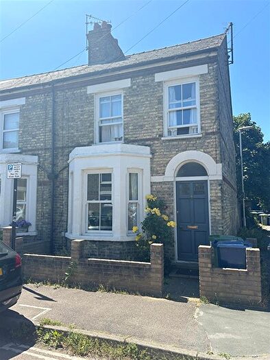 2 Bedroom End Of Terrace House To Rent In Argyle Street, Cambridge, CB1