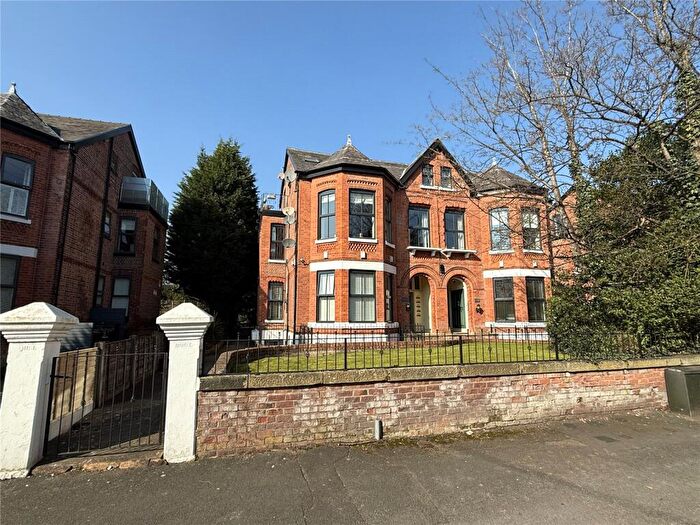 2 Bedroom Apartment For Sale In The Beeches, West Didsbury, M20