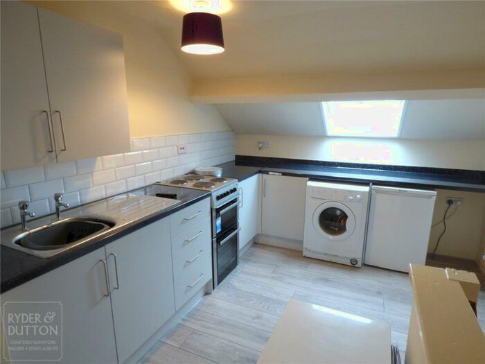 1 Bedroom Apartment To Rent In King Street, Bacup, OL13