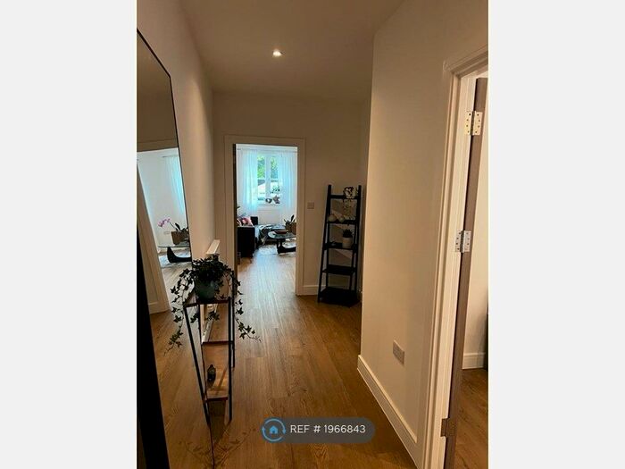 1 Bedroom Flat To Rent In Addington Road, South Croydon, CR2