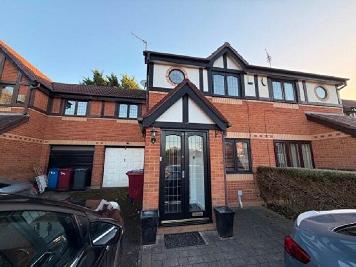 3 Bedroom Semi Detached House To Rent In Roxborough Walk, Liverpool, Merseyside., L25