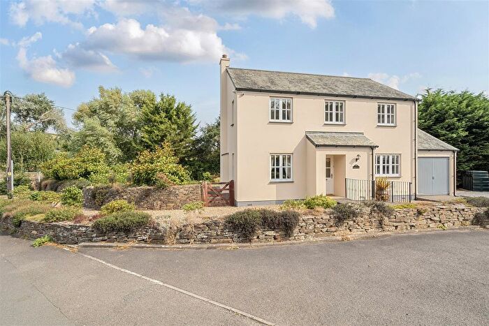 3 Bedroom Detached House For Sale In Tregony, Truro, TR2