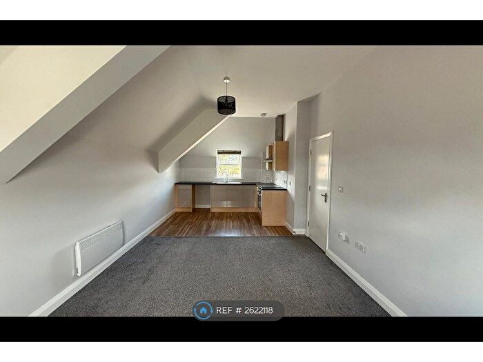 2 Bedroom Flat To Rent In Palace Close, Shepshed, Loughborough, LE12