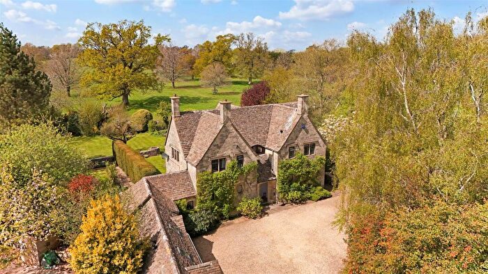 5 Bedroom House For Sale In Off Minchinhampton Common, Stroud, GL6