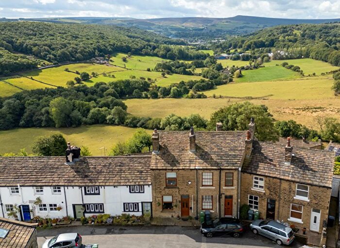 2 Bedroom Terraced House For Sale In Hill Top, Netherton, Huddersfield, HD4
