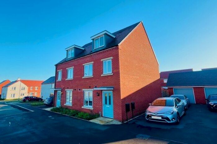 3 Bedroom Property To Rent In Gallimore Drive, Lichfield, WS14