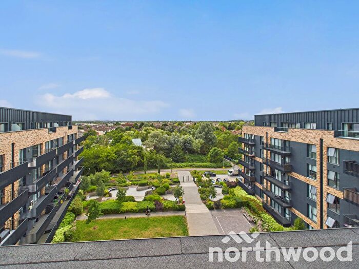 2 Bedroom Penthouse For Sale In George Street, Ashford, Ashford, TN23