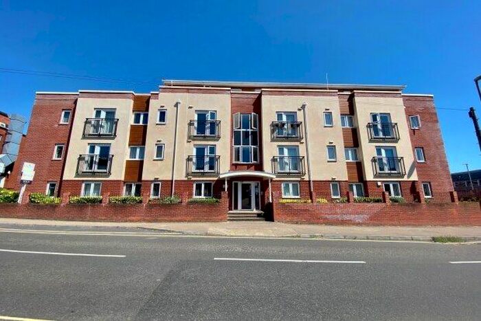1 Bedroom Flat To Rent In Quay Street, Fareham, PO16