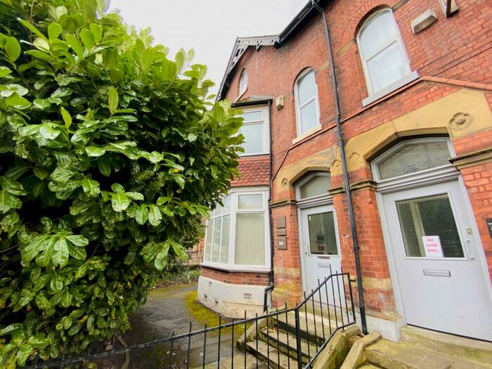 1 Bedroom House To Rent In Wellington Road South, Stockport, SK2