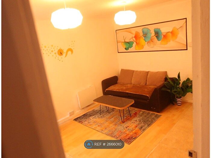 1 Bedroom Flat To Rent In London, London, NW9