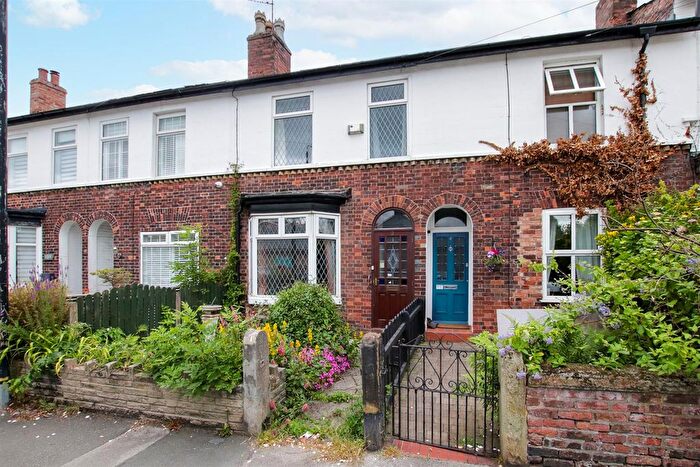 3 Bedroom Terraced House For Sale In Vicarage Lane, Bowdon, Altrincham, WA14
