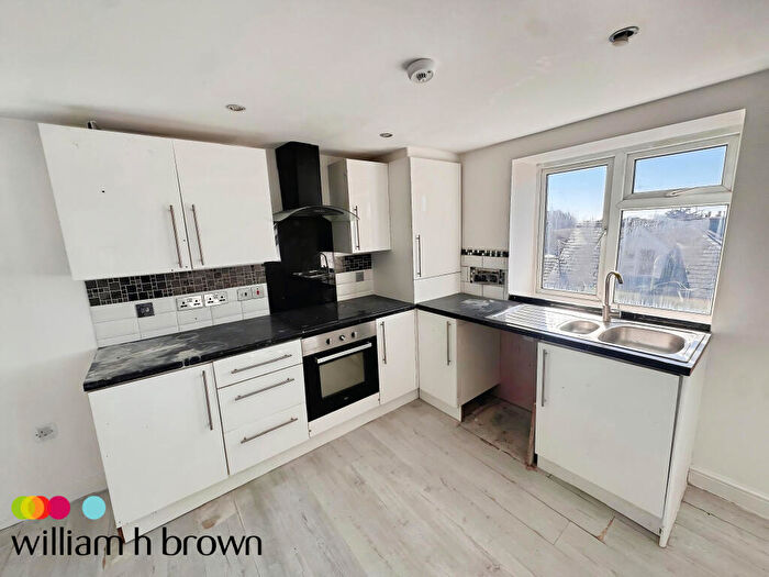 3 Bedroom Flat To Rent In Rosemary Road, Clacton-On-Sea, CO15