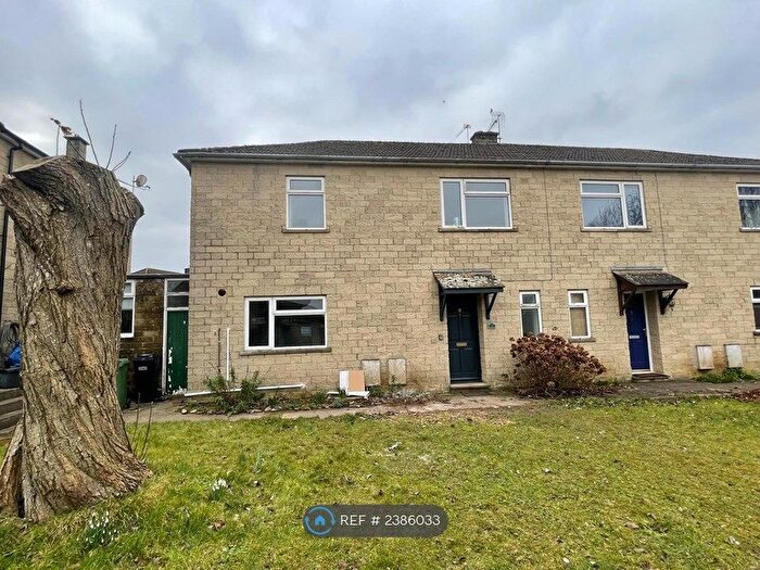 3 Bedroom Semi-Detached House To Rent In Lympsham Green, Bath, BA2