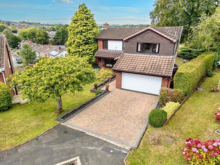 4 Bedroom Detached House For Sale In Graffam Grove, Cheadle, ST10
