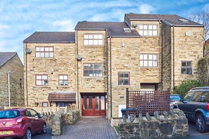 3 Bedroom Terraced House For Sale In Bramble Close, Haworth, Keighley, BD22