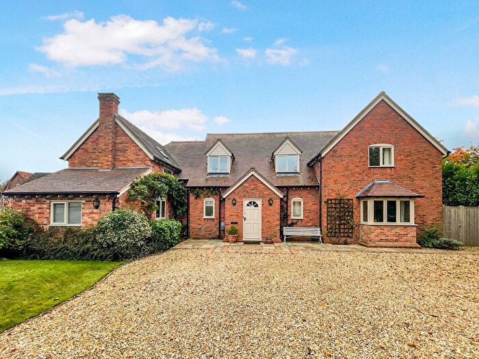 5 Bedroom Detached House For Sale In Church Lane, Bearley, Warwickshire, CV37