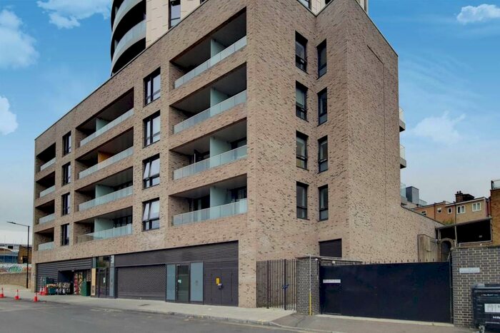 2 Bedroom Flat To Rent In Kingsland High Street, Dalston, London, E8