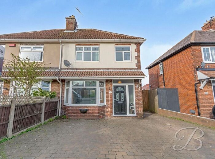 3 Bedroom Semi-Detached House To Rent In Chesterfield Road North, Pleasley, Mansfield, NG19