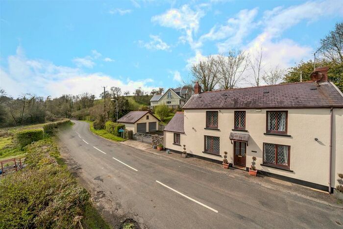 2 Bedroom Cottage For Sale In Felindre, Swansea, SA5