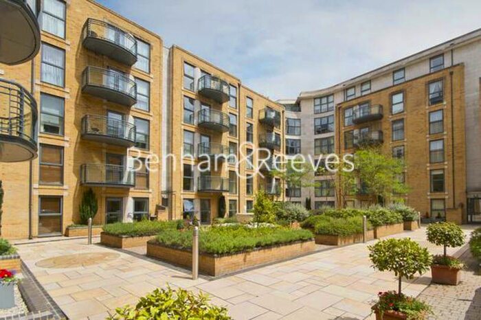 1 Bedroom Flat To Rent In Ebury Bridge Road, Chelsea, SW1W