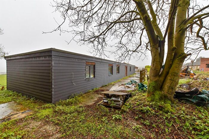 2 Bedroom Detached Bungalow For Sale In Bower Lane, Eynsford, Kent, DA4