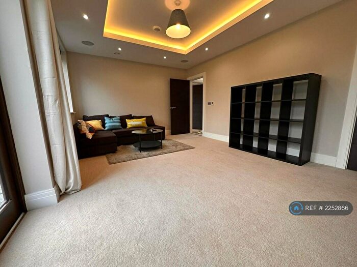 3 Bedroom Detached House To Rent In Glenthorpe Gardens, Stanmore, HA7